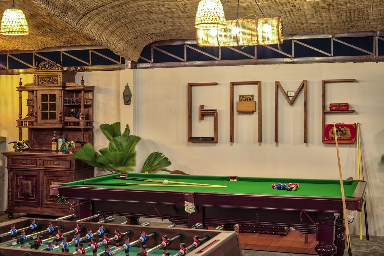 Mane Village Suites Siem Reap Exterior photo The game room